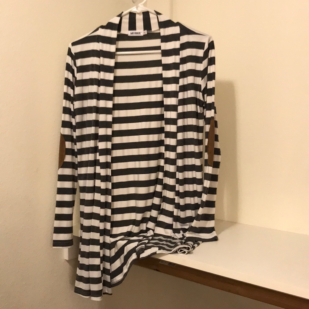 Myobe Cardigan w/ suede elbow patches